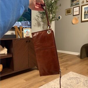 HOBO Vida Soft Dark Brown Leather Wristlet Wallet